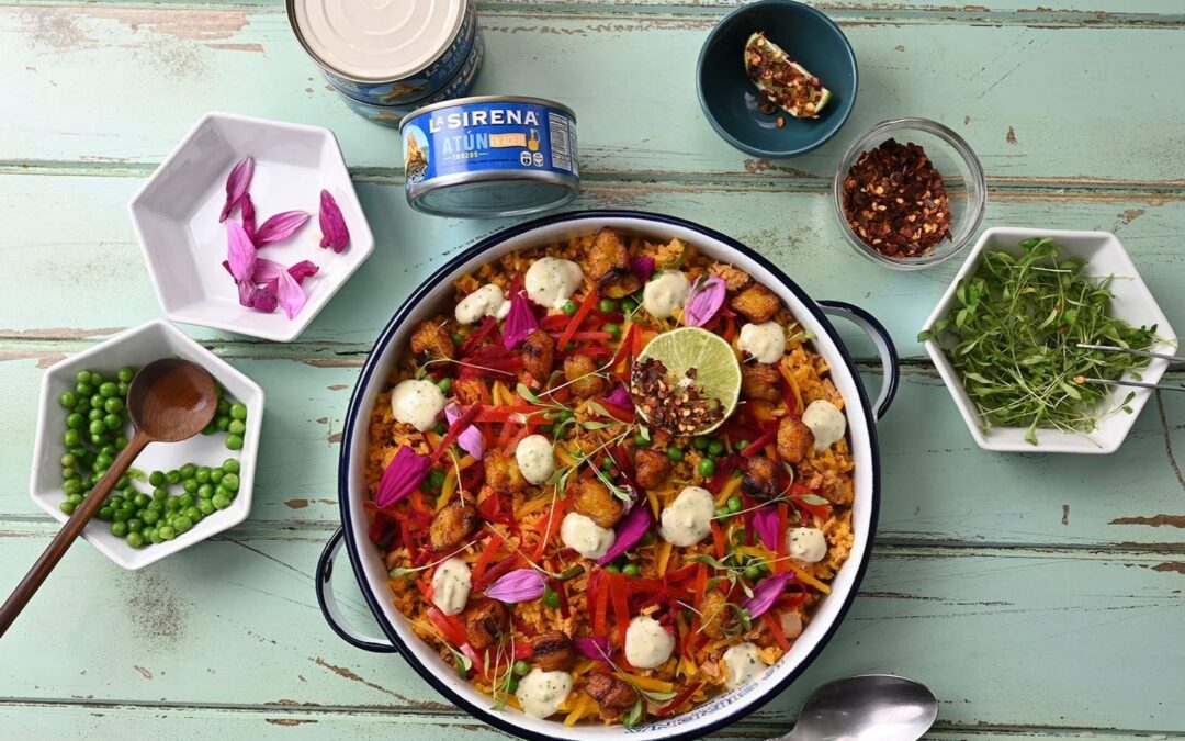 Arroz de atún y tajadas