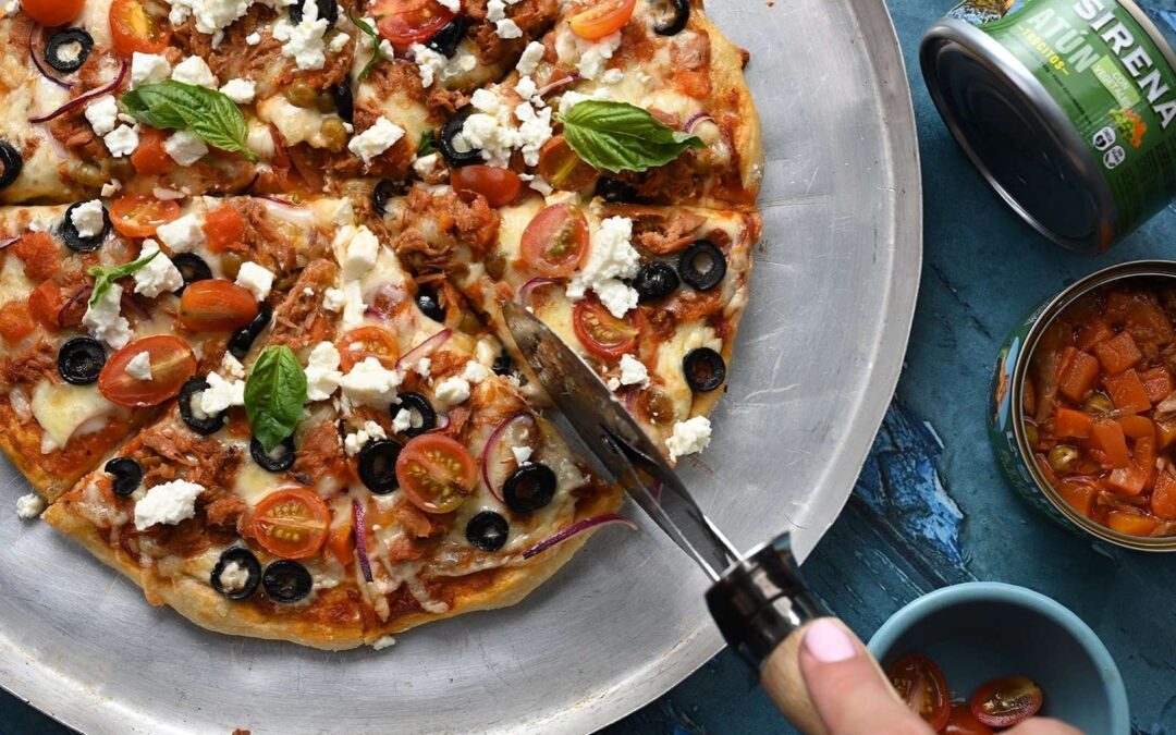 Pizza de atún