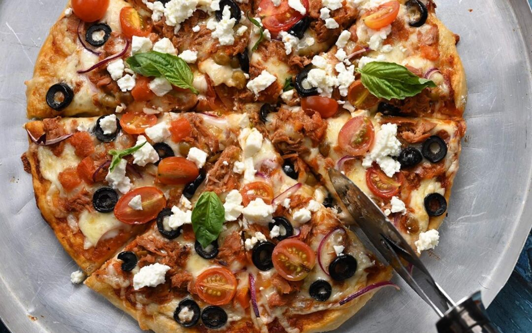 Pizza Mediterránea de atún