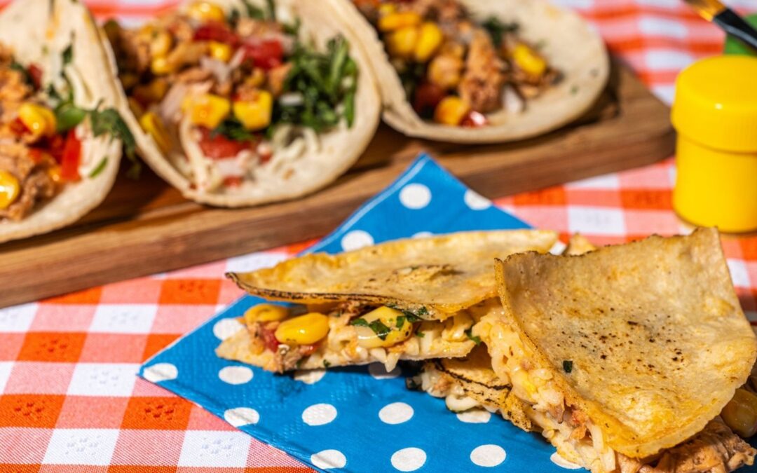 Quesadillas de atún con maíz
