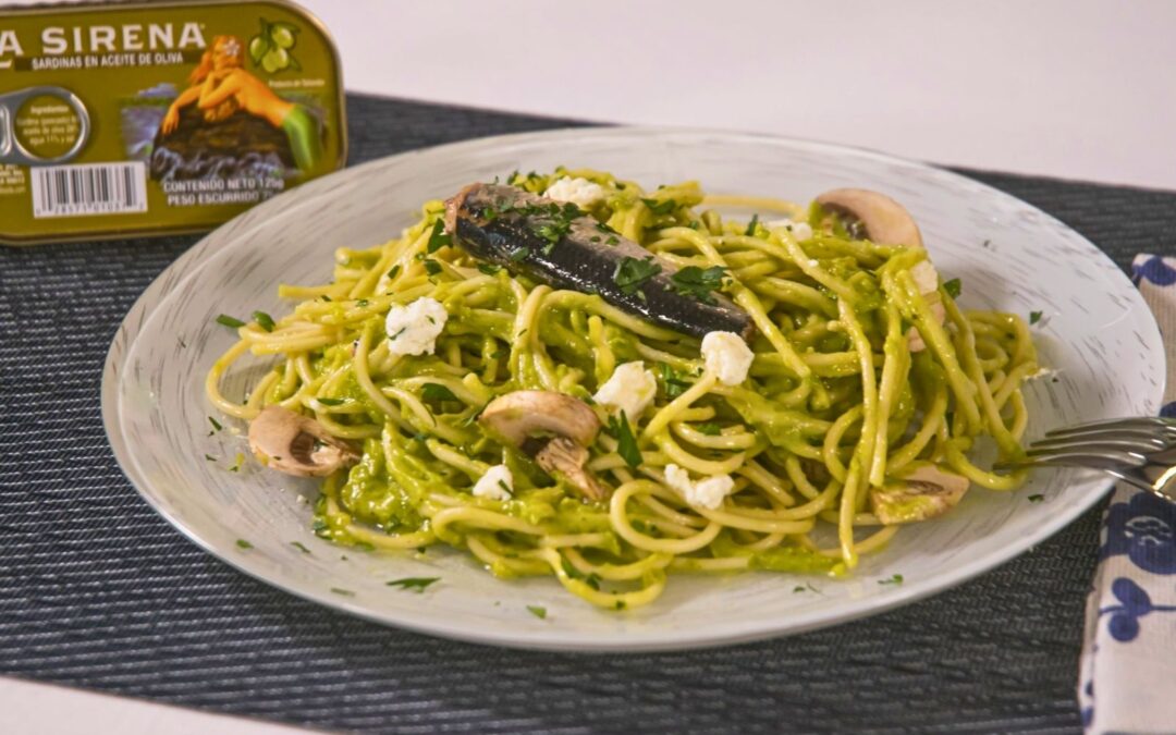 Spaghetti con salsa de aguacate